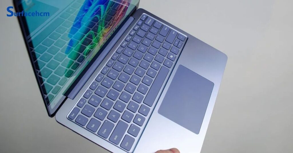 Đối tượng phù hợp dùng Surface Laptop 13 inch Ocean 16GB 512GB