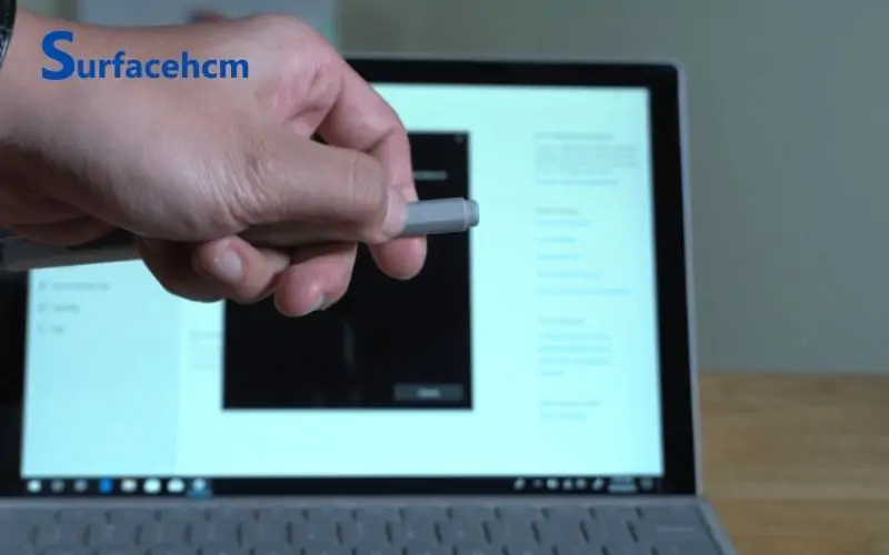 Kích hoạt Bluetooth trên Surface Pen để kết nối với Surface