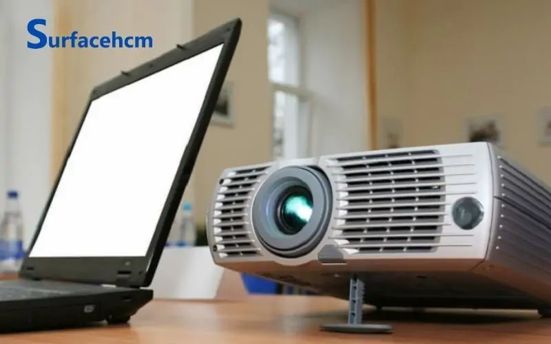 Hoàn tất kết nối máy chiếu với Surface