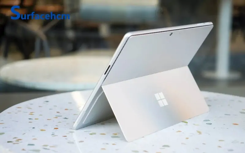 Thiết kế Surface Pro 10 Intel Ultra 5 135U 8GB 256GB vỏ nhôm kim loại