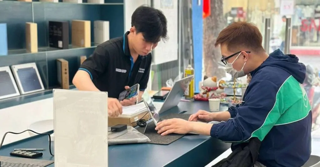 Thay pin laptop surface khi full change giảm xuống dưới 80% Design Capacity